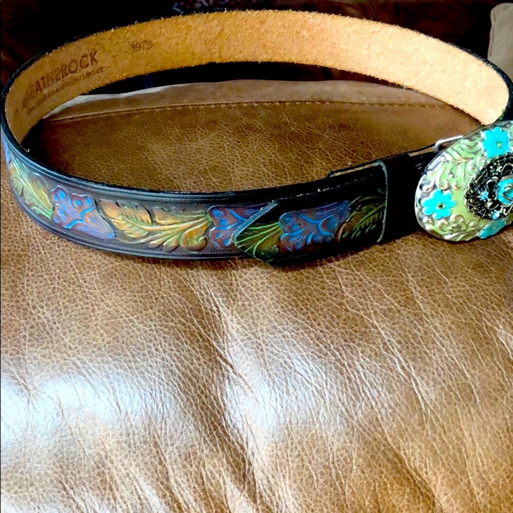 NWOT. LEATHEROCK BELT - Picture 2 of 6